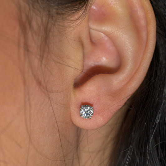 14k 50pt White Gold Round Stud Earrings 1.03 ctw