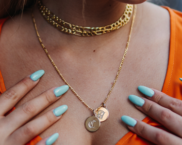 figaro chain, letter pendant 