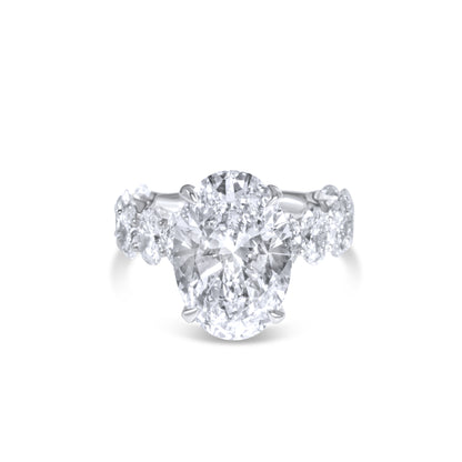 Oval Engagement Ring