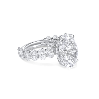 Oval Engagement Ring
