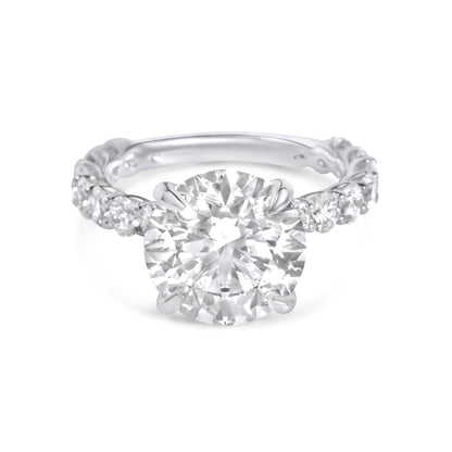 Round Diamond Engagement Ring