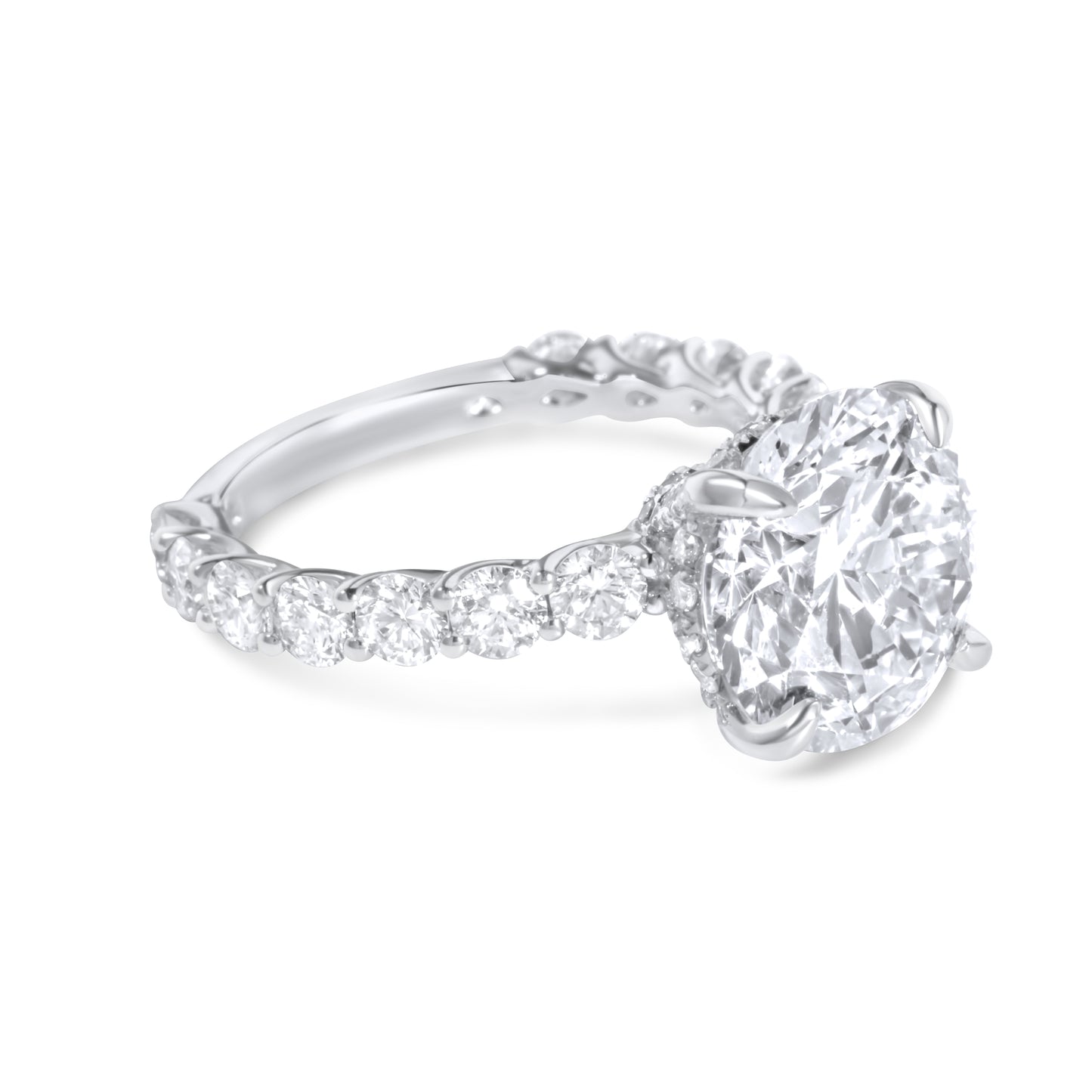 Round Diamond Engagement Ring