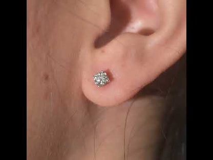 14k 25pt White Gold Round Stud Earrings 0.52 ctw