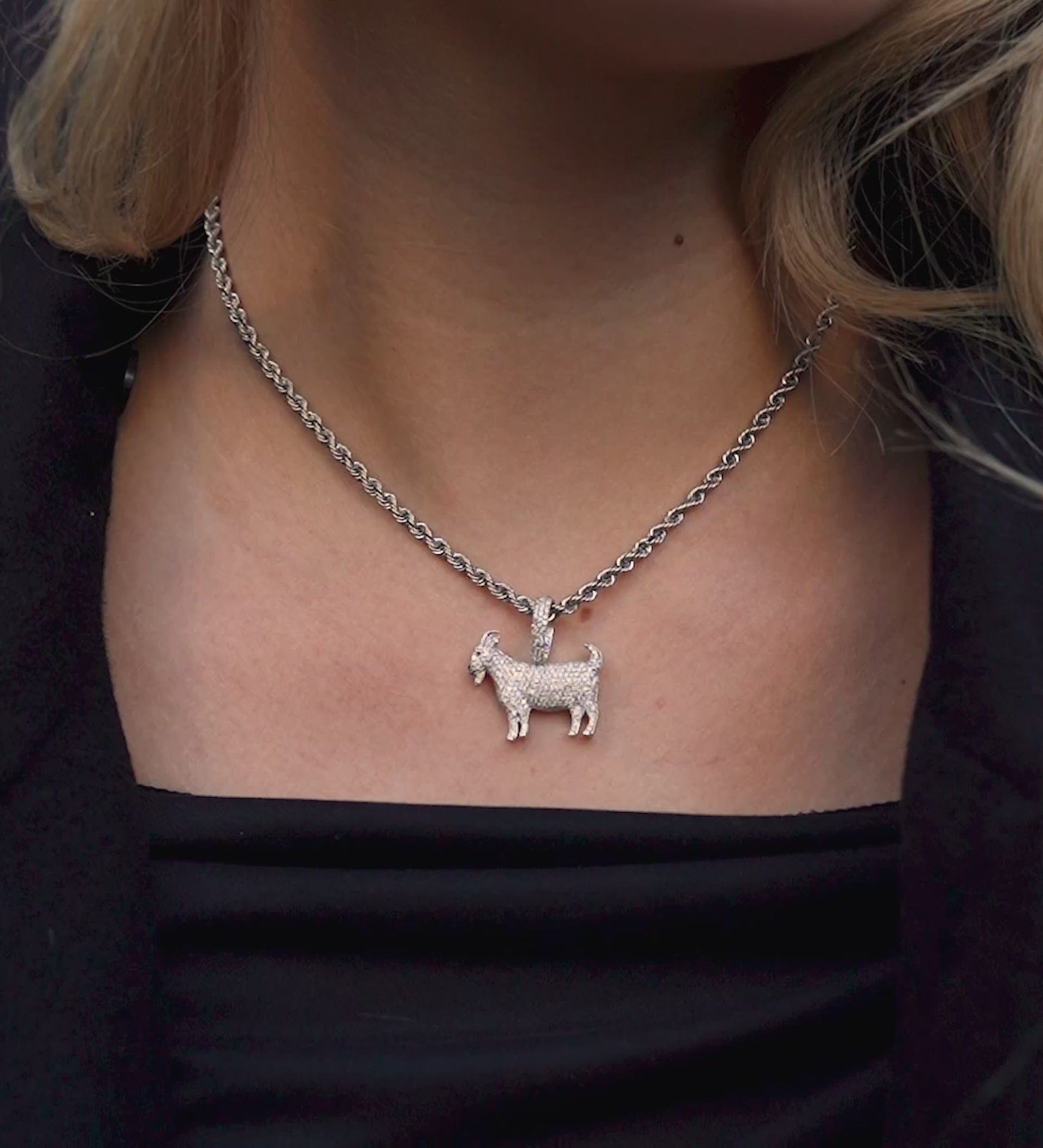 14K White Gold Goat Diamond Pendant 0.80ctw