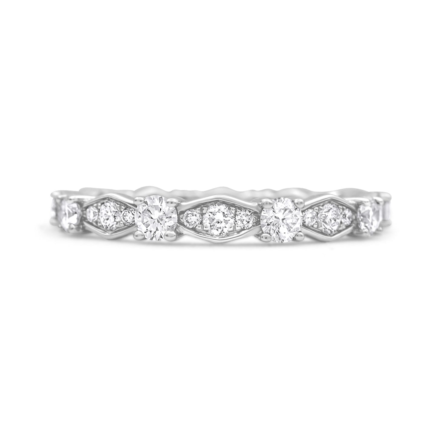 18K White Gold Diamond Wedding Band Ring 0.75ctw