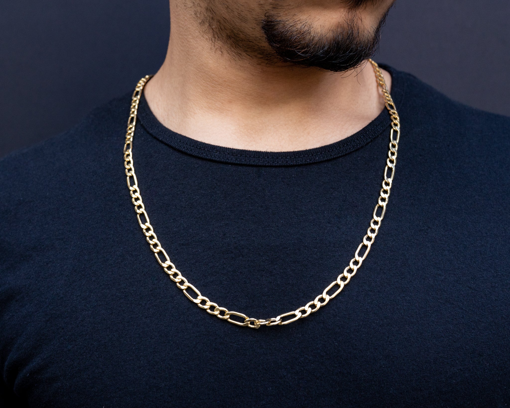 Hollow gold figaro chain deals
